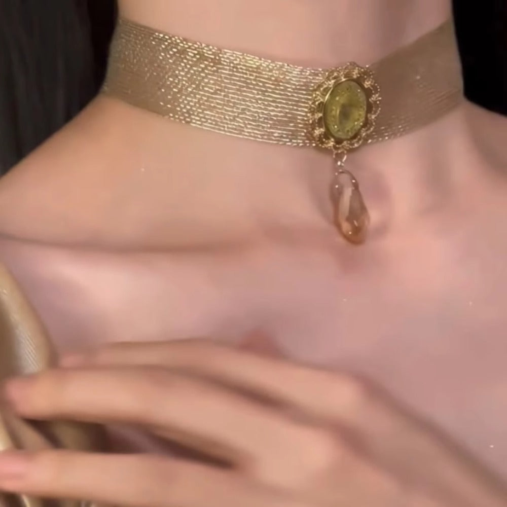 Exotic wasteland style necklace retro choker