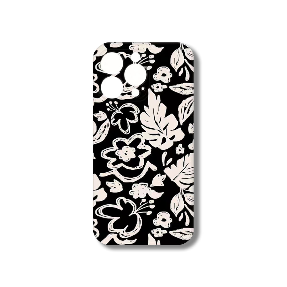 Retro Black and White Floral Aesthetic iPhone 15 Case