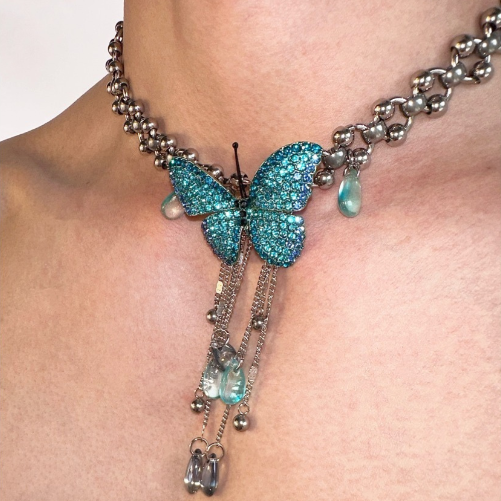 Chinese punk blue flash butterfly titanium steel necklace retro clavicle chain
