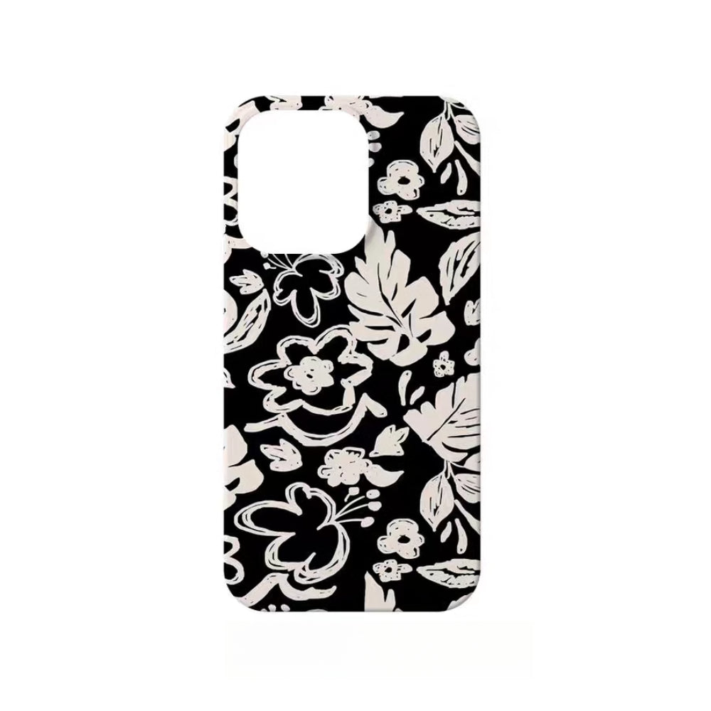 Retro Black and White Floral Aesthetic iPhone 15 Case